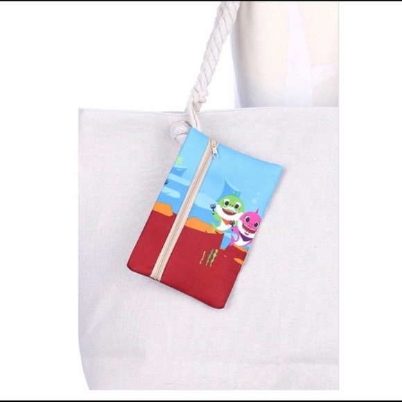 BABY SHARK TOTE BAG - Picture 4 of 4